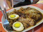 Braised pork with eggs